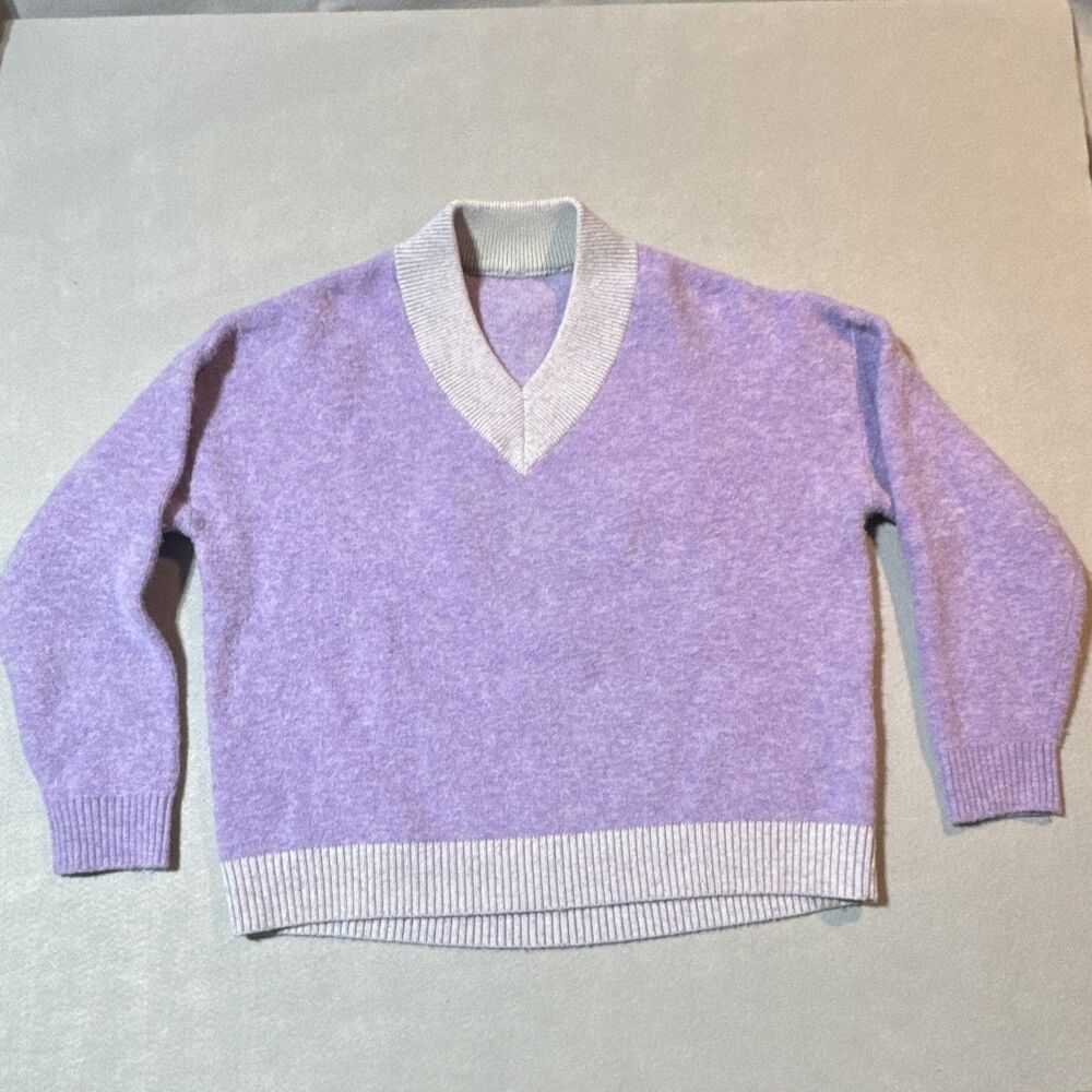 Lululemon Purple Gray Solid Knit Sweater Women M V-Neck Long Sleeve Ribbed Trim